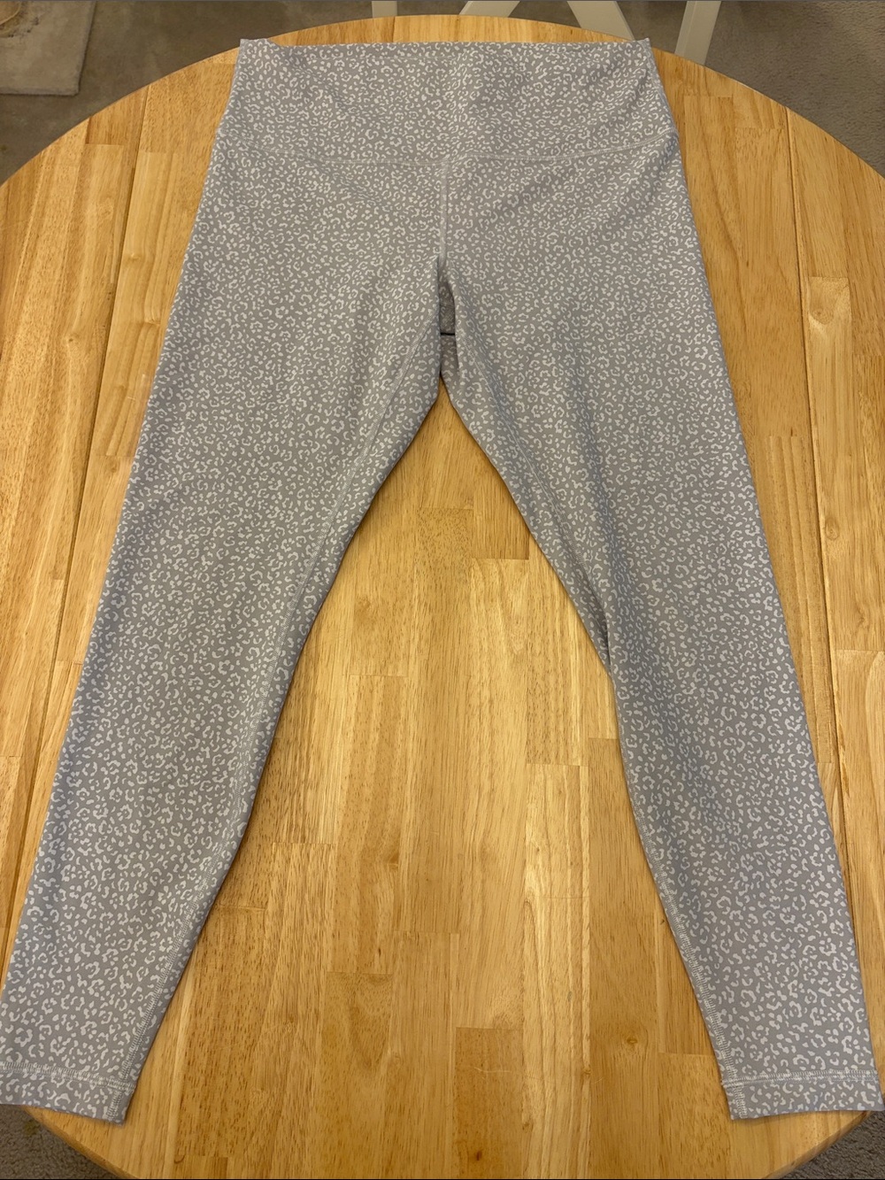 lululemon athletica Wunder Train High-Rise Tight 28” Leopard Daisy Grey White